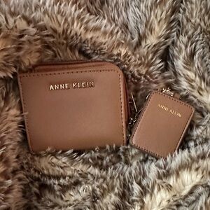 Anne Klein Tan Wallet and ear bud holder Set new without tag brown